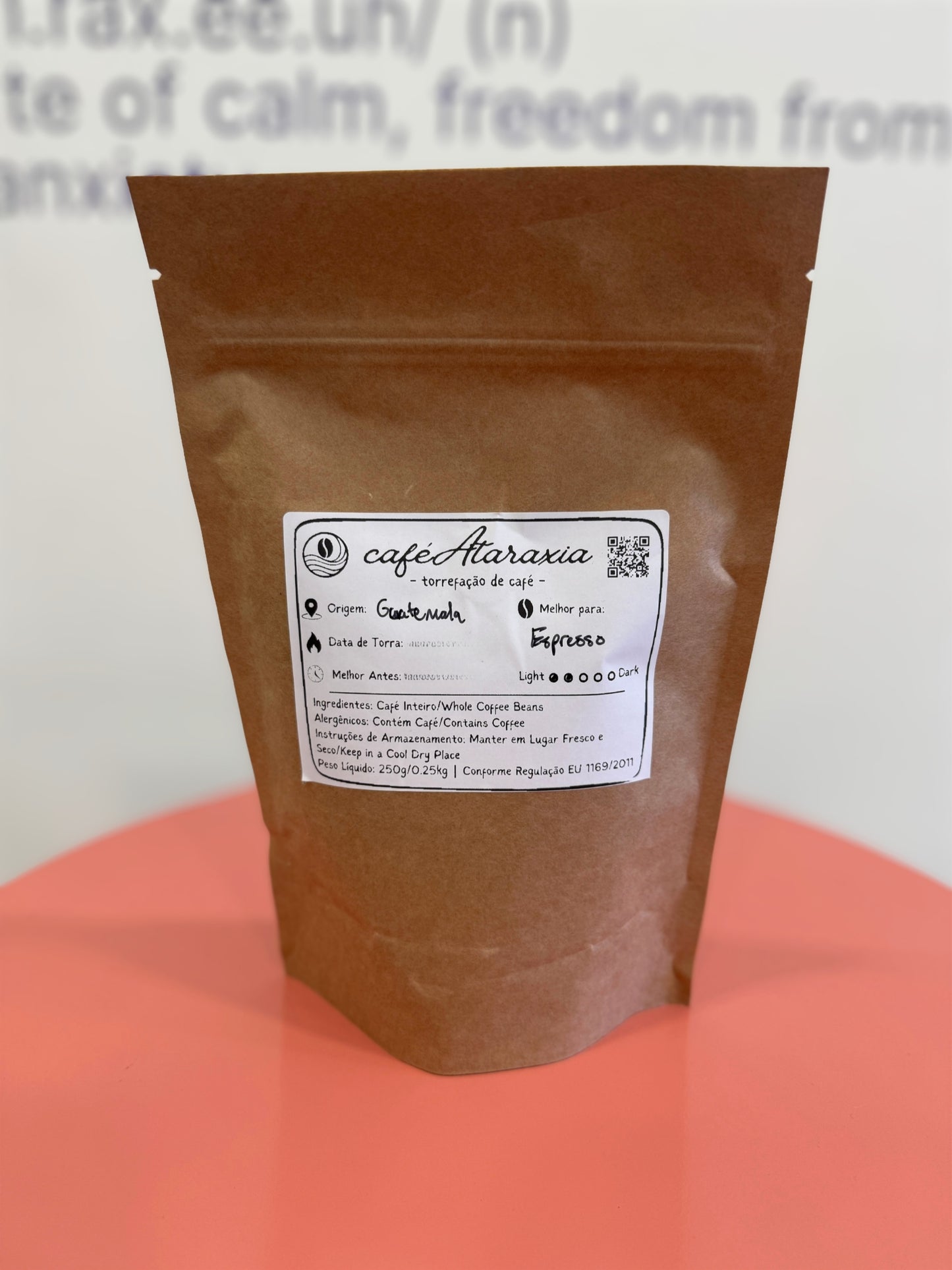 cafeAtaraxia Guatemala specialty espresso coffee, at cafeAtaraxia in Parede, Portugal. Freshly roasted small batch coffee beans by the beach.